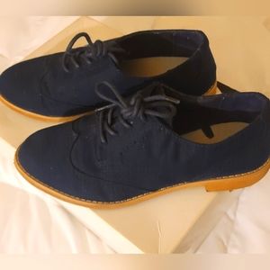 Gap shoes